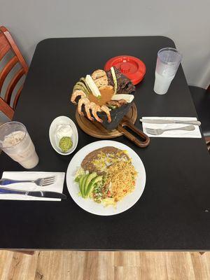 Come and enjoy our tasty molcajete