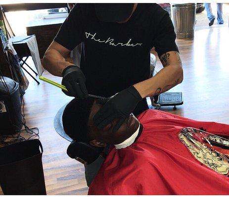 Eighty Nine Barbershop