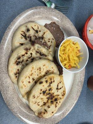 Pupusas Choriqueso
