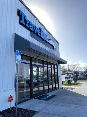 Travelcamp RV - Melbourne