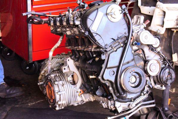 Have tons of Oems great condition parts: engine components anything you need