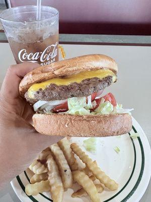 Cheeseburger Ig @yumthatgreenville