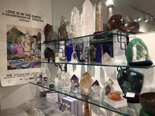 Mahalo Minerals and Crystals in Maryland one of my favorite neighborhood gems!