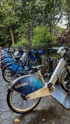 Tompkins Square Park