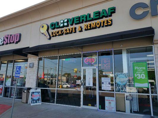 Cloverleaf Lock & Safe