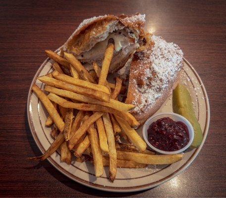 Monte Cristo sandwich
