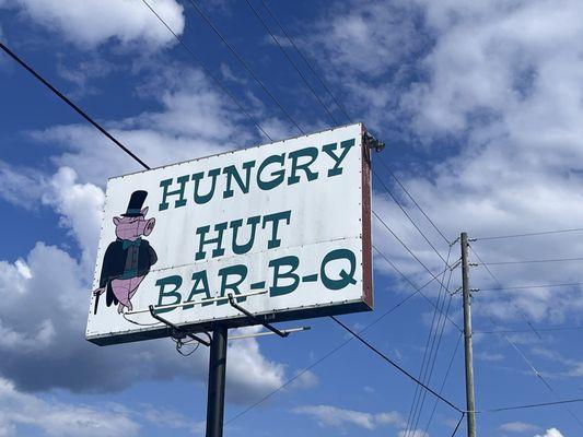 Hungry Hut BBQ Sign