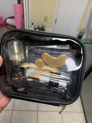 Eyelash extension care kit