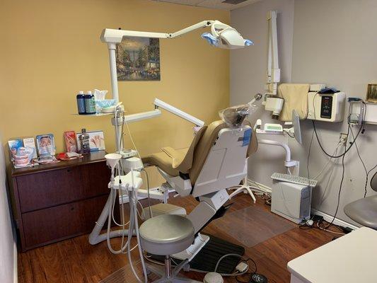 Mehrdad Makhani, DDS