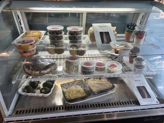 Bakery and deli items