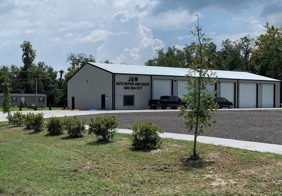 J & W Auto Repair and Sales