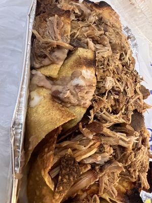 Carnitas nachos