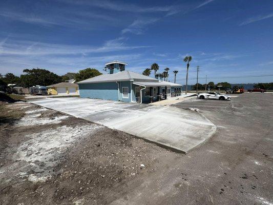 Bob’s Complete Landscape & Maintenance