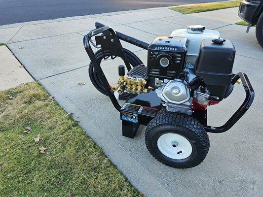 My Water Cannon pressure washer