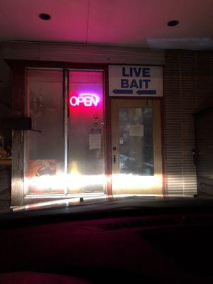 Bait Mart-Sportsmen's Den