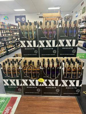 Z & Z Tobacco & Spirits