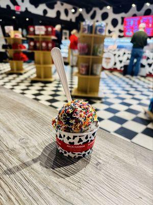 Strachan's Ice Cream & Desserts