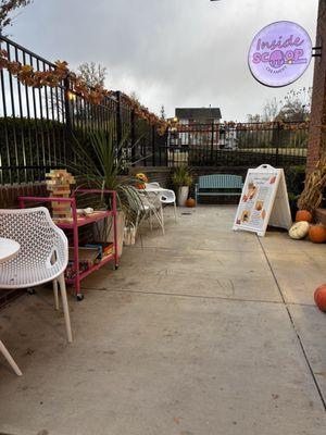 Inside Scoop Creamery