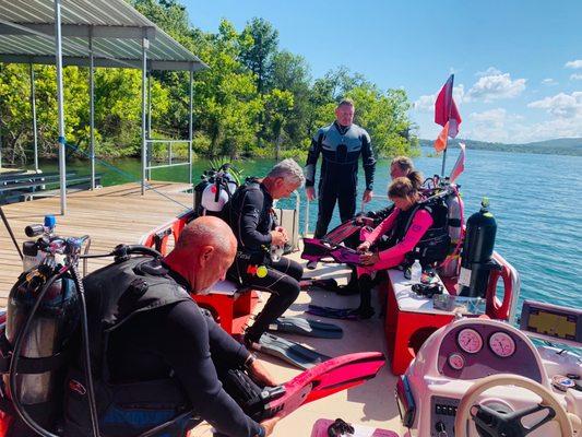 Going diving on Table Rock Lake