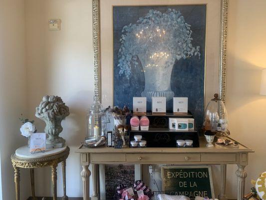 Our French Farmhouse Decor is inviting and relaxing!
Our passion for "Creating Changes" in the skin is our goal.