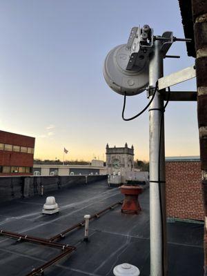 1.2 Gbps Wireless Link Installation - High-Speed Connectivity Without the Cables