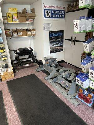 Trivett’s Hitch Center