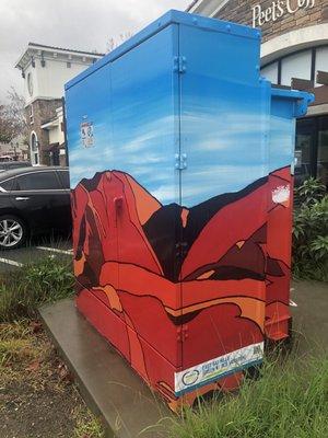 Other side looks similar. Name on bottom.