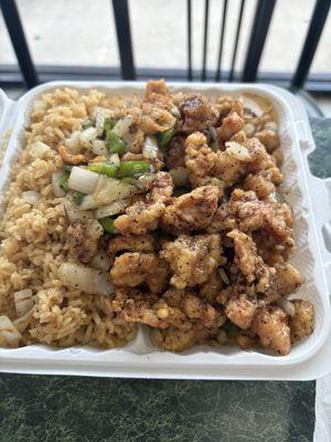 Pepper Chicken with plain fried rice and onions