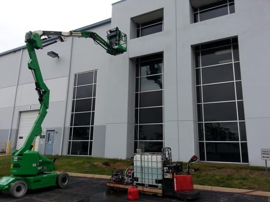 Indys Best Window & Gutter Cleaning