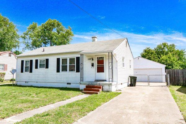 USA Custom Made Cabinets and Refinishing
