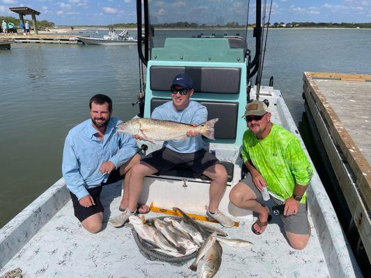 Gilbert's Guide Services - Baffin Bay