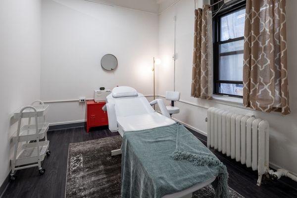 We're offering facials and medical pedicures at this location. :)