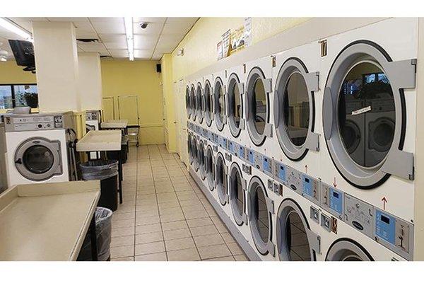 We'll Wash Laundromat - Hwy 359