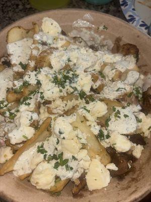 Tzatziki, feta, parsley, gyro, Greek spice blend...more tzatziki with chicken