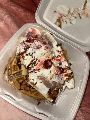 Banana split waffle