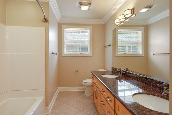 5829 Marcia large hall bath