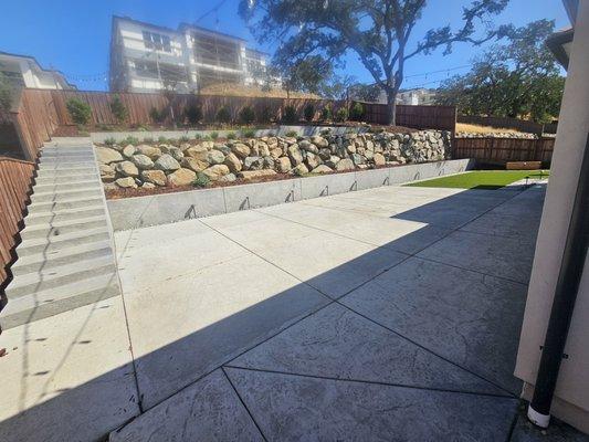 Alex Concrete & Landscape