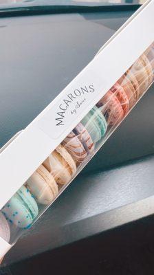 1 dozen macarons