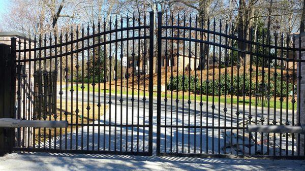 Bradley's Automatic Gates