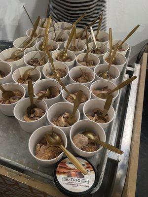 Häagen-Dazs Crispy Caramel Chocolate