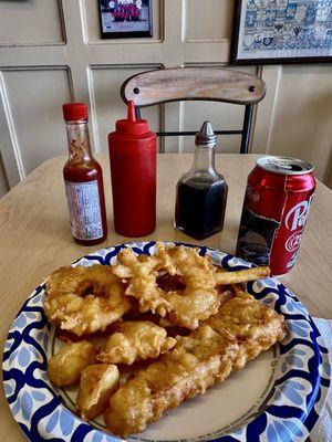 Village Inn Fish & Chips