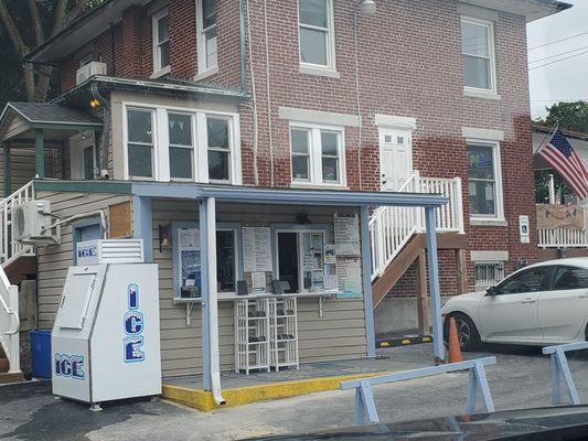 Crema Coffee Cottage