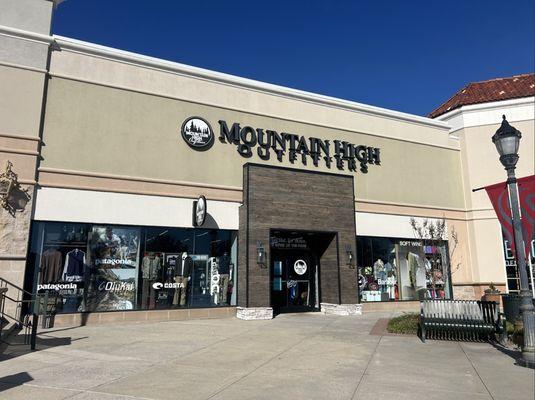Mountain High Outfitters