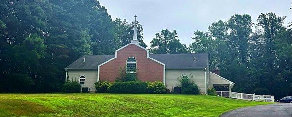 Very nice and deceivingly big church (6/28/25)