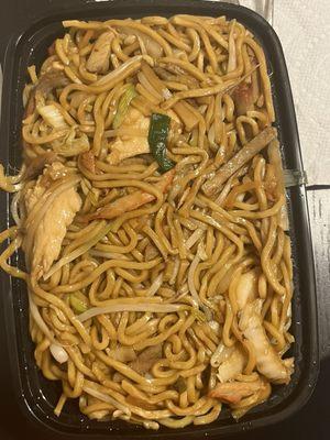 Lo Mein (Large)