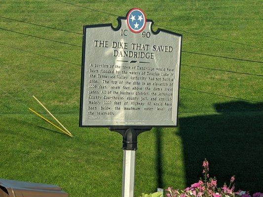 The Dike that Saved Dandridge Historical Marker