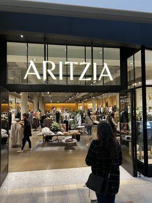 Aritzia
