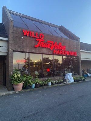 Willo True Value Hardware