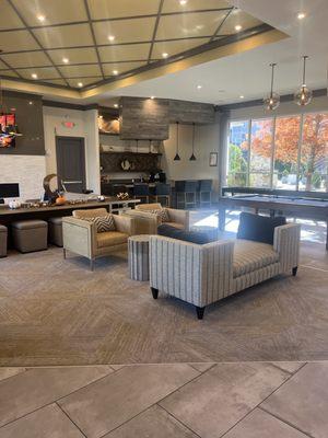 Rivergate Shopping Center