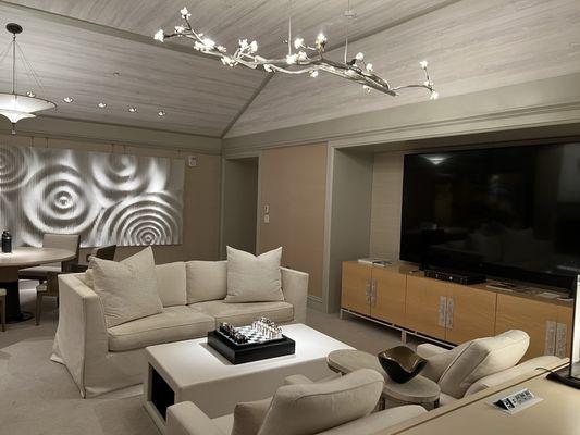 Kaiholena Suite living room